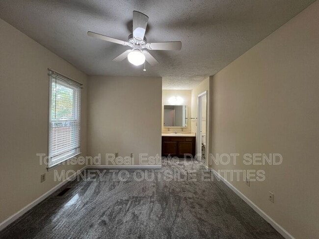 Building Photo - 5038 Linton Hall Rd