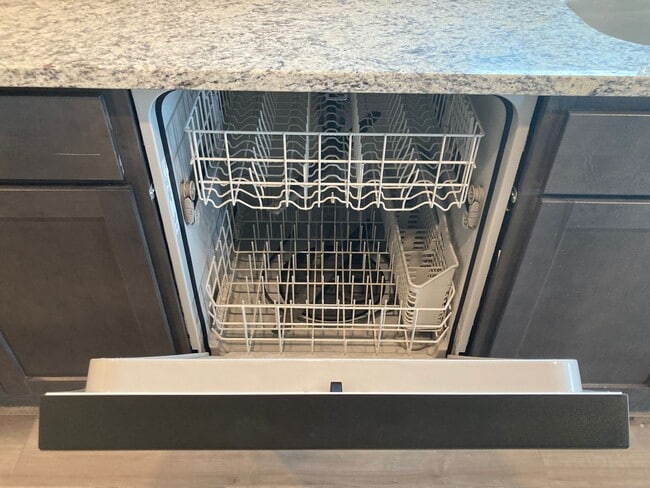 Building Photo - 3007 Boran Dr