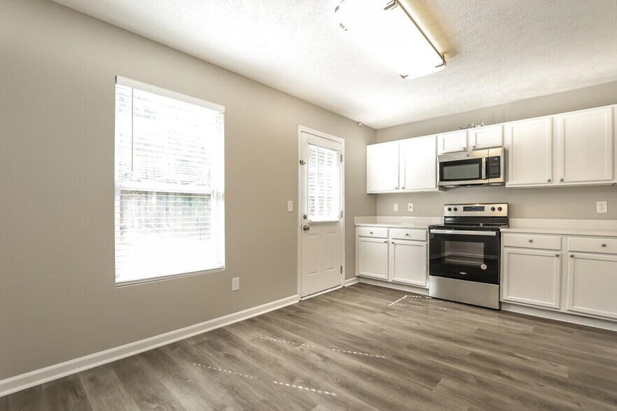 Building Photo - 5509 Dory Dr