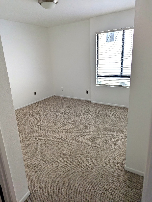 Building Photo - 1605 Winona Blvd