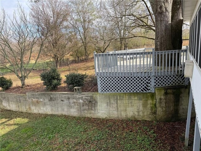 Building Photo - 7322 Hwy 53