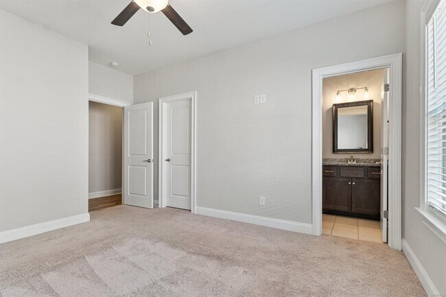 Building Photo - 1420 Wildlife Wy