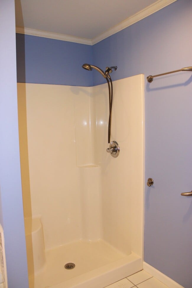 Building Photo - 306 Daniel Dr