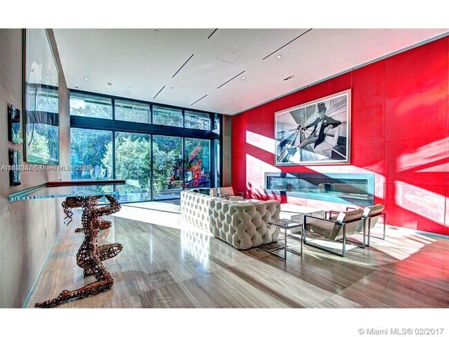 Building Photo - 1080 Brickell Ave