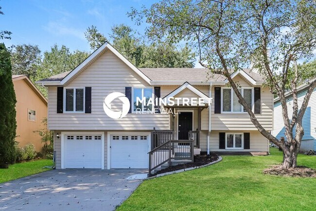Primary Photo - 3 Bedroom Pet-Friendly Home in LEAVENWORTH...