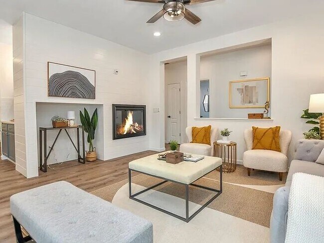 Building Photo - 5470 Gold Creek Cir