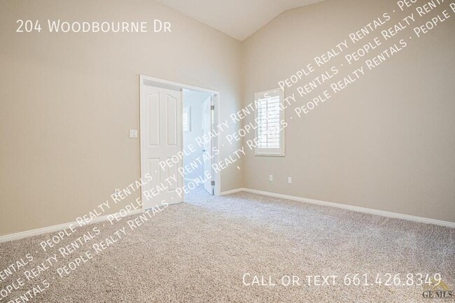 Building Photo - 204 Woodbourne Dr