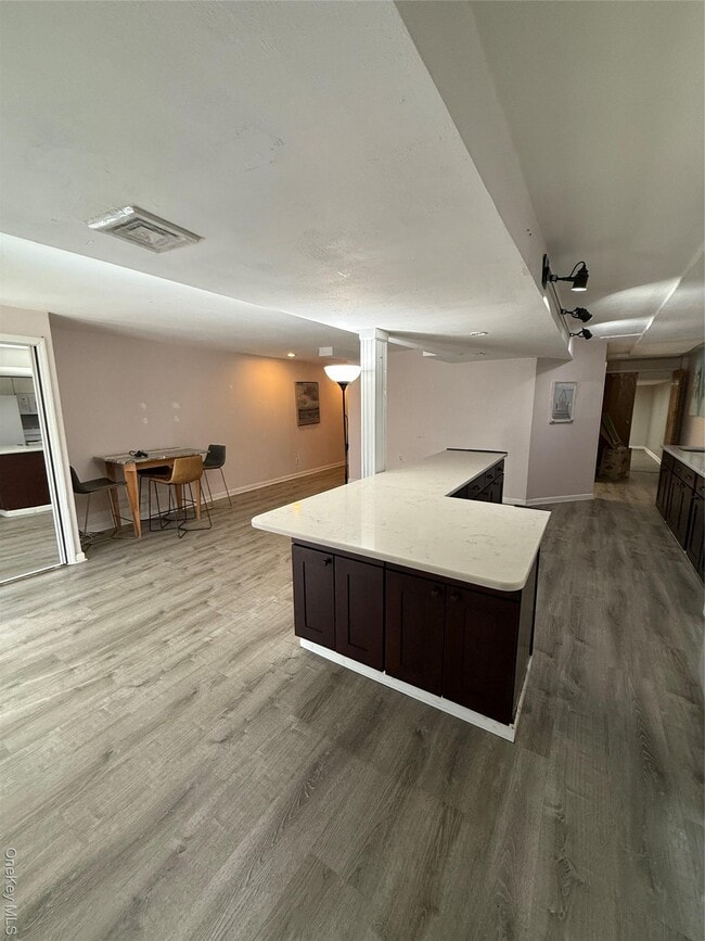 Building Photo - 878 Rensselaer Ave