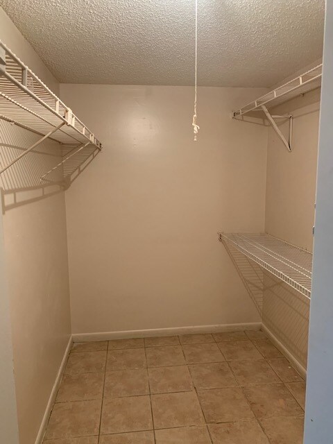 Building Photo - 1250 Old Boynton Rd