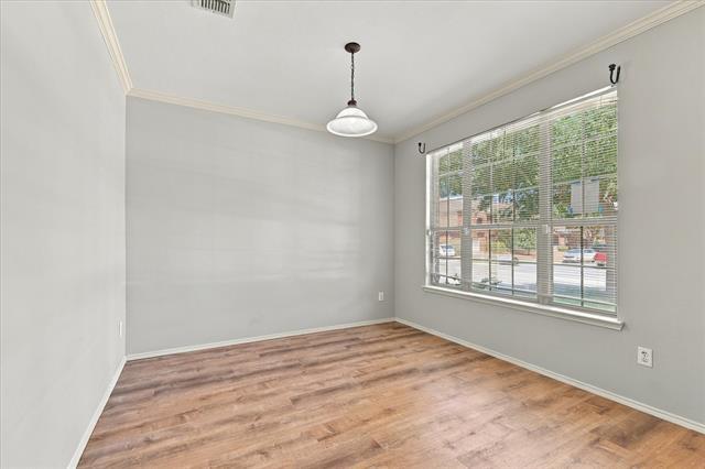 Building Photo - 5813 Touchstone Dr