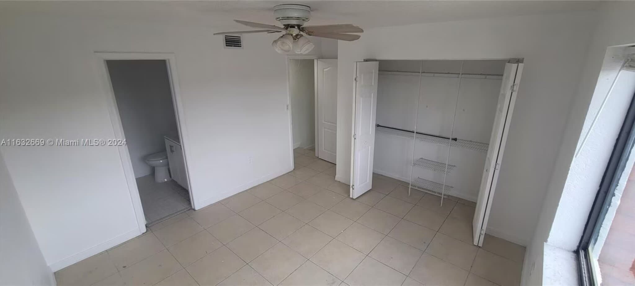 Building Photo - 319 NW 109th Ave