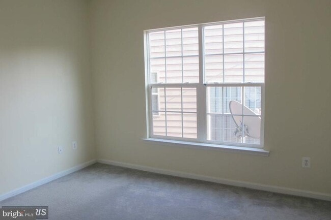 Building Photo - 12338 Cherry Branch Dr