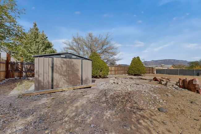 Building Photo - 4113 La Colorada Ct SE