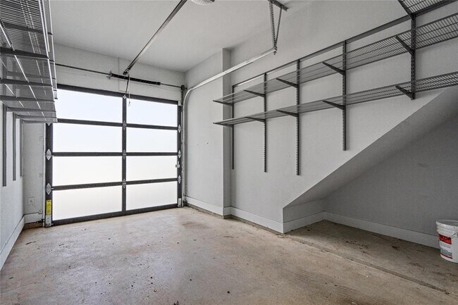 Building Photo - 409 Delmar Ave