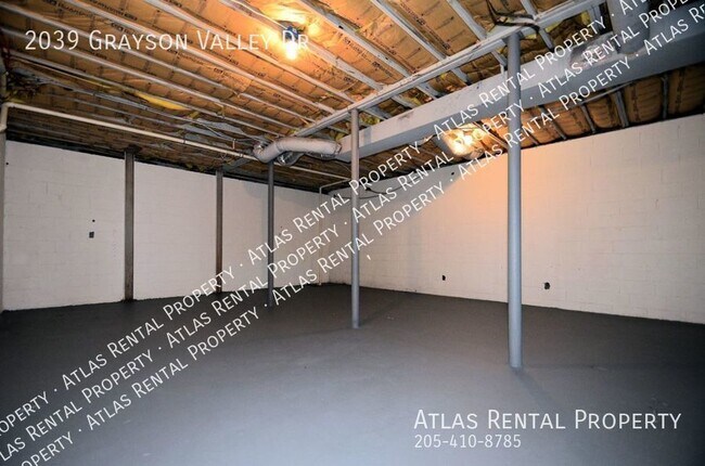Building Photo - 2039 Grayson Valley Dr