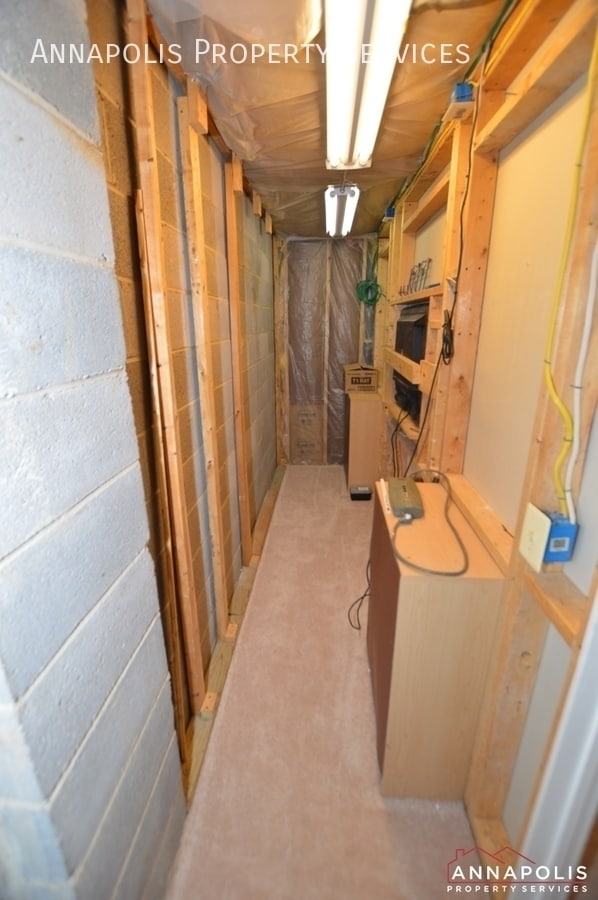 Building Photo - 430 Knottwood Ct