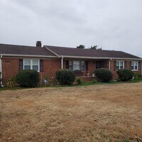 Building Photo - 2969 NC-33