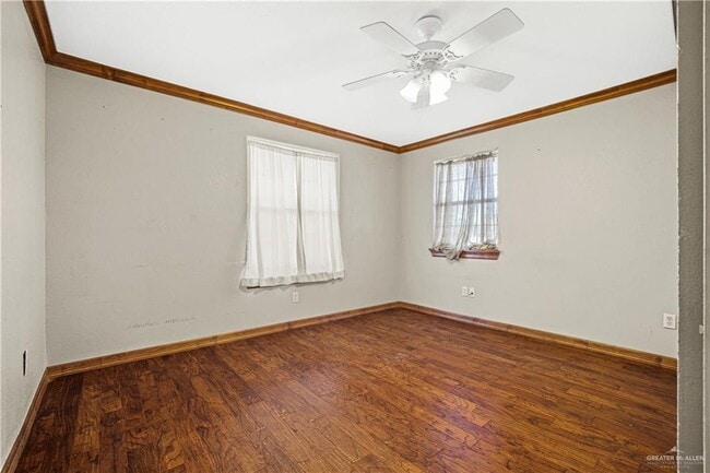 Building Photo - 16 Chaparral