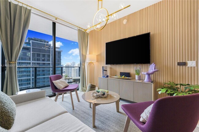 Building Photo - 159 NE 6th St