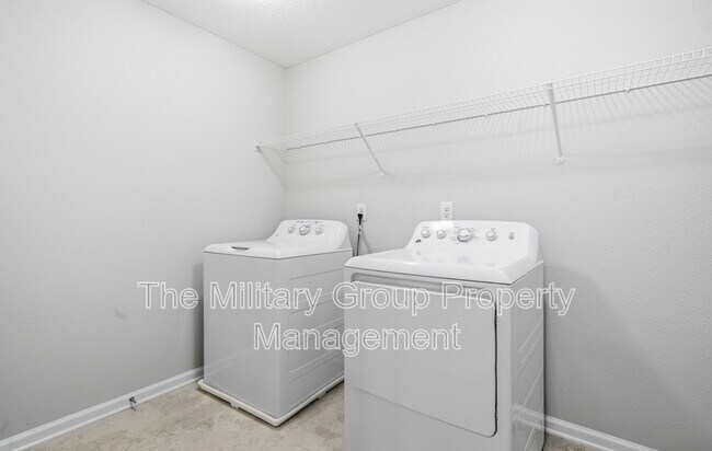 Building Photo - 253 Clarys Run