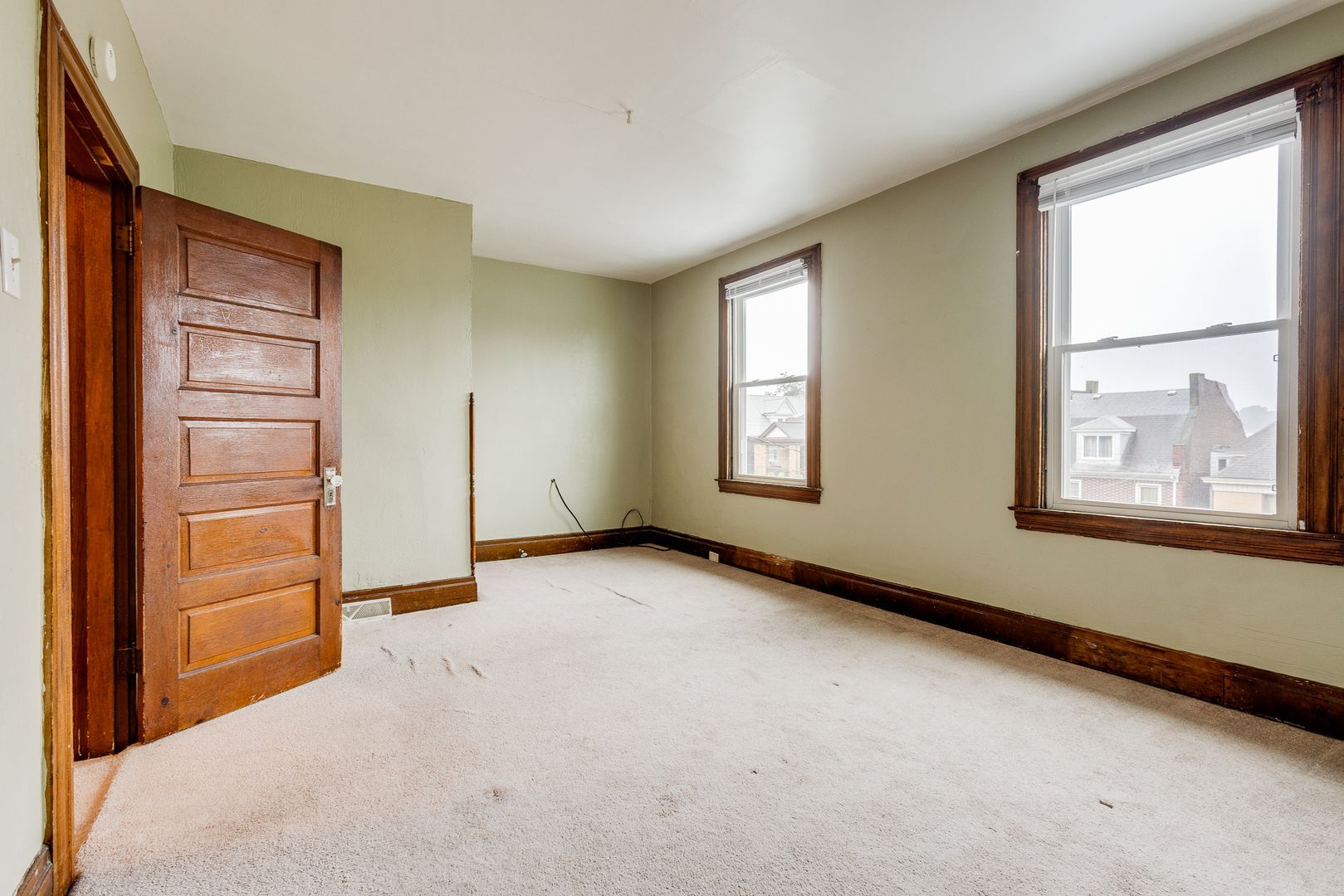 Building Photo - 405 Edgemont St