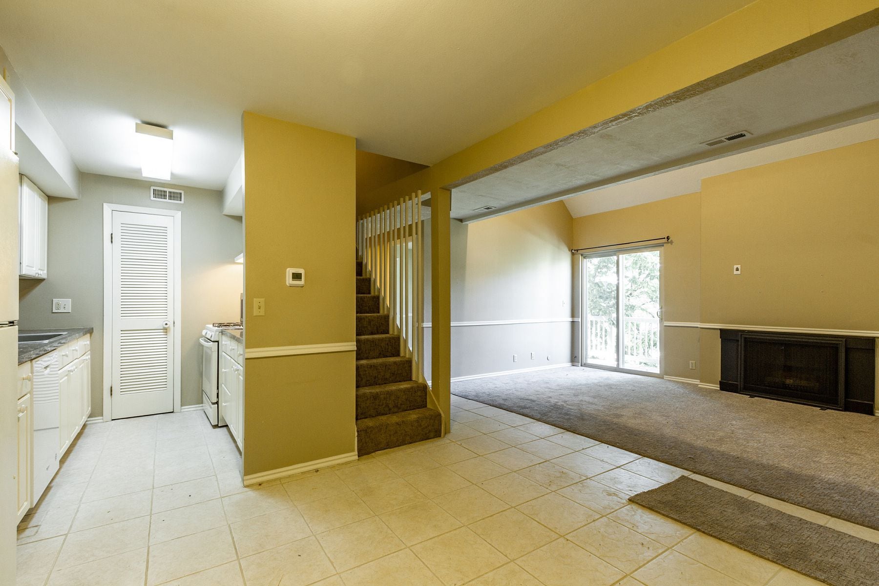 Building Photo - 88 W 50 S Unit C 12