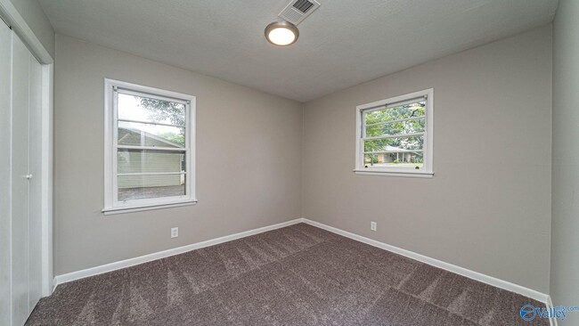 Building Photo - 3711 Broadmor Rd NW