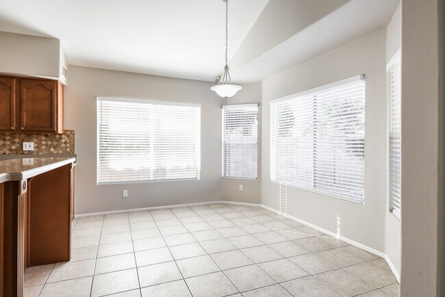 Building Photo - 24226 N 40th Ln