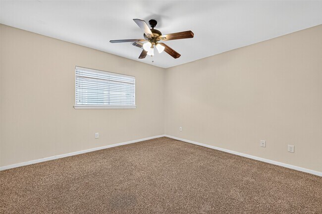 Building Photo - 11739 Edenstone Dr