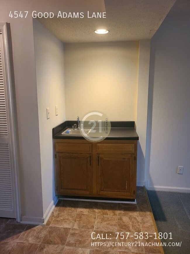 Building Photo - 4547 Good Adams Ln