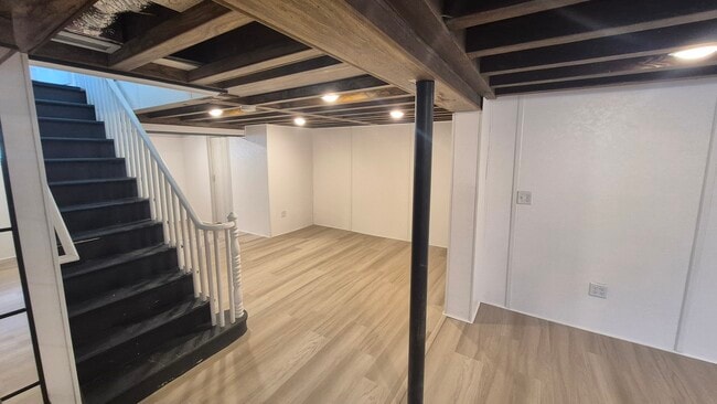 Building Photo - 3417 Jewett Ave