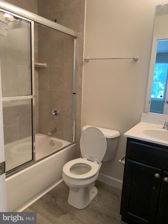 Building Photo - 8927 Erie Ave