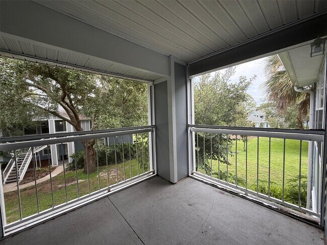 Building Photo - 718 Sugar Bay Way