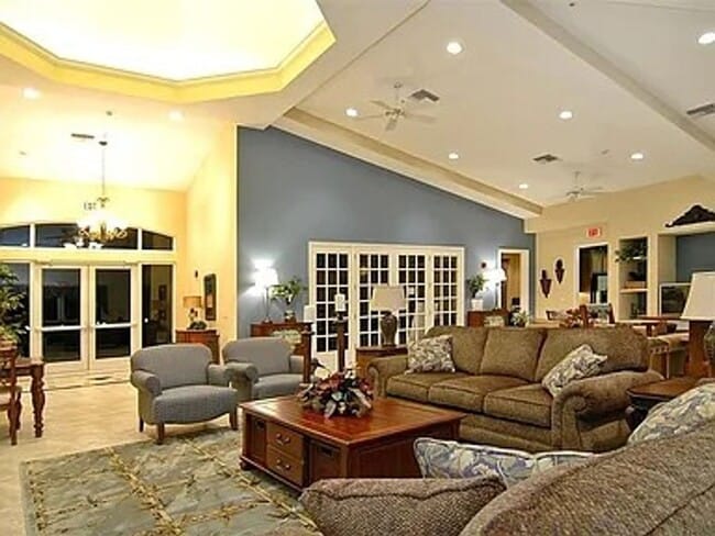Building Photo - 8263 Miramar Way