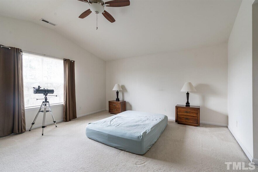 Building Photo - 3820 Watkins Ridge Ct