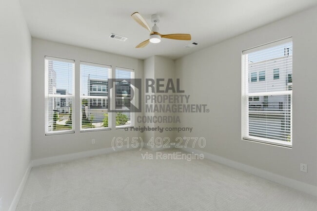 Building Photo - 110 Zola Aly