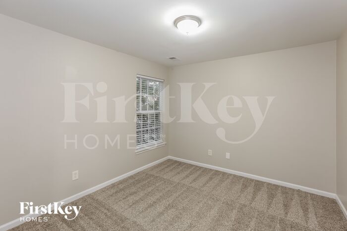 Building Photo - 4343 Crestline Ln