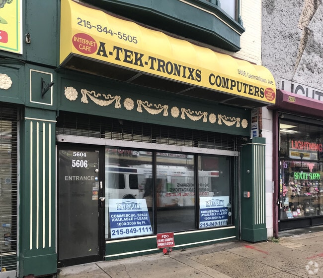 Building Photo - Maplewood Row Apartments