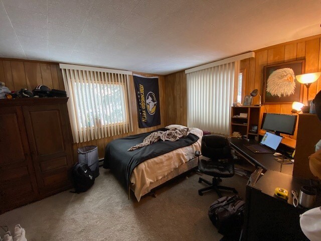 Building Photo - 17367 Portage St