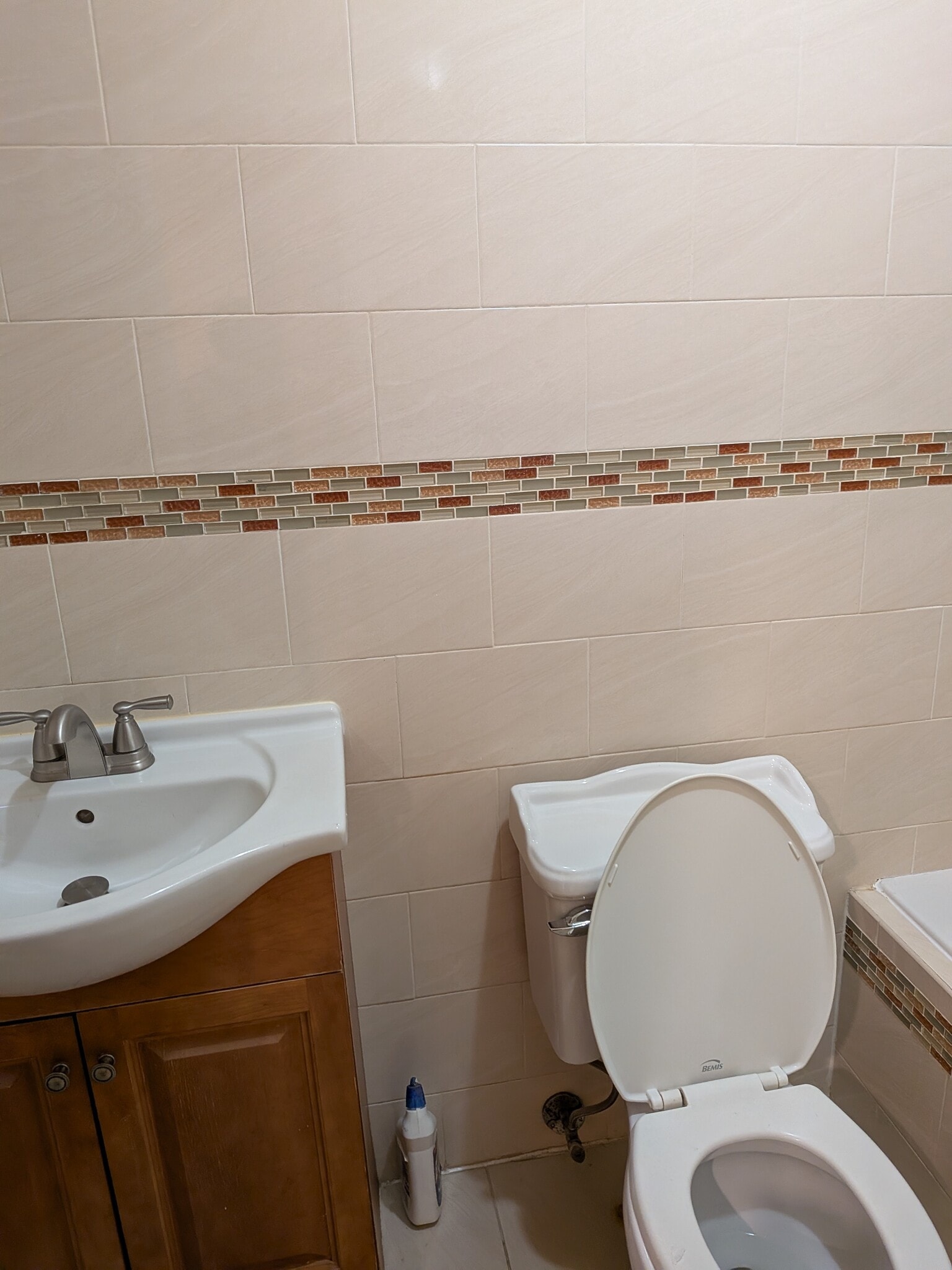 Building Photo - 63 Nichols Ave