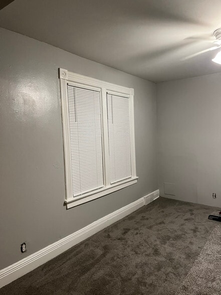 Building Photo - 420 Grant St