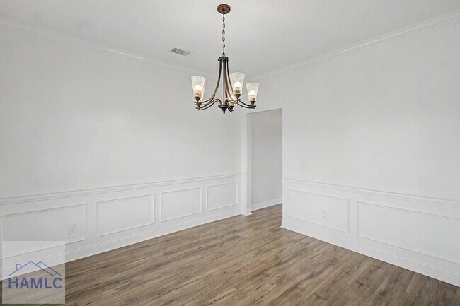 Building Photo - 206 Farnsworth Trl