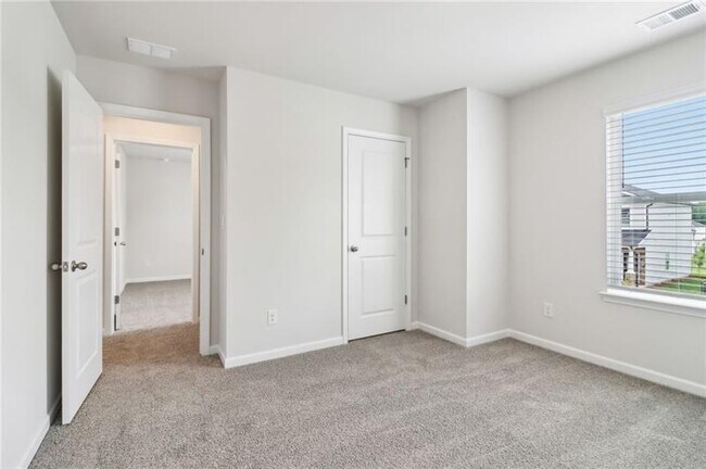 Building Photo - 2759 Aralynn Wy