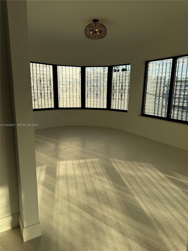 Building Photo - 525 Beacom Blvd