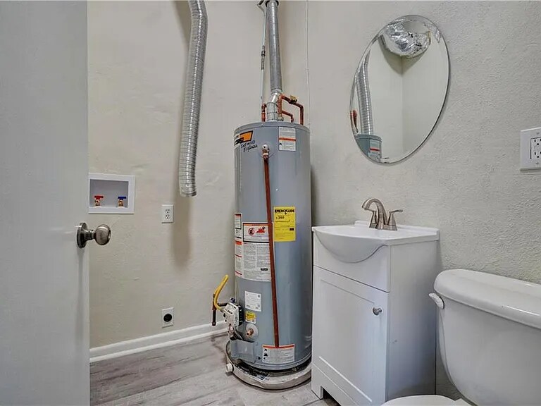 Building Photo - 1029 Ferry Plantation Rd