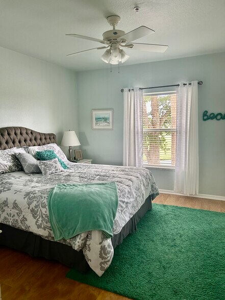 Building Photo - 9855 Costa Mesa Ln