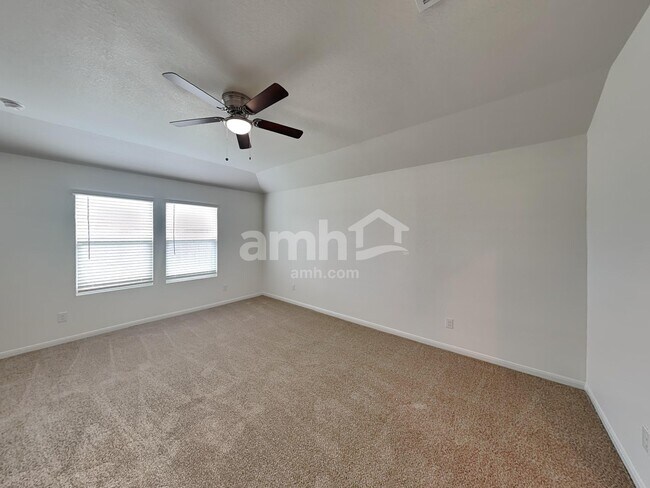 Building Photo - 2705 Iberia Ct