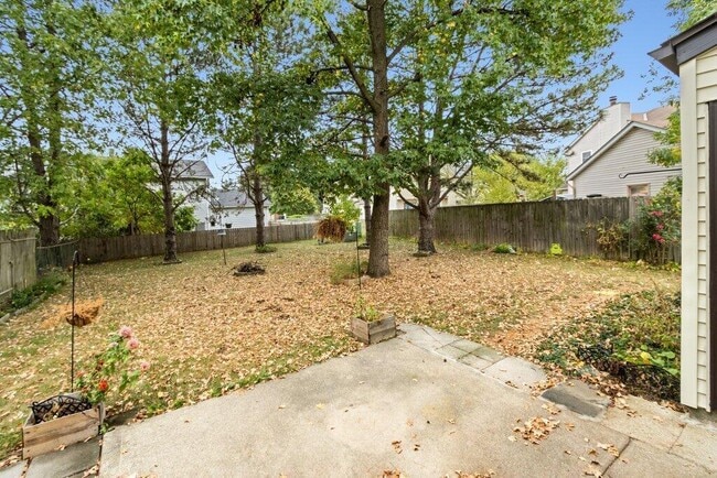 Building Photo - 1690 Watertower Dr