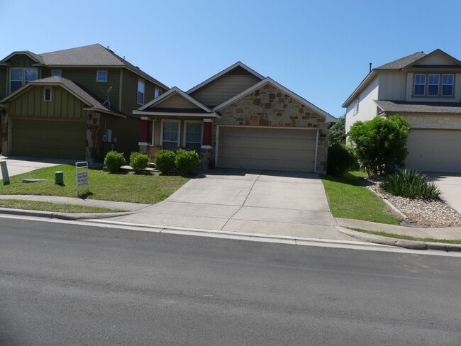 Building Photo - PRICE DROP !!