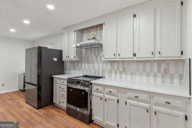 Building Photo - 2095 Uniwattee Trail SE